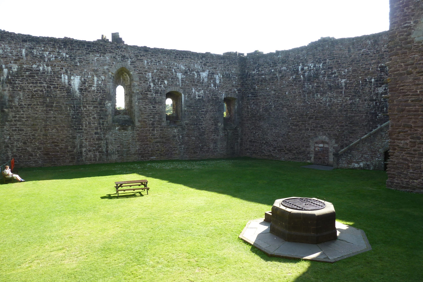 Picture United Kingdom Scotland Doune Castle 2011-07 16 - View Doune Castle