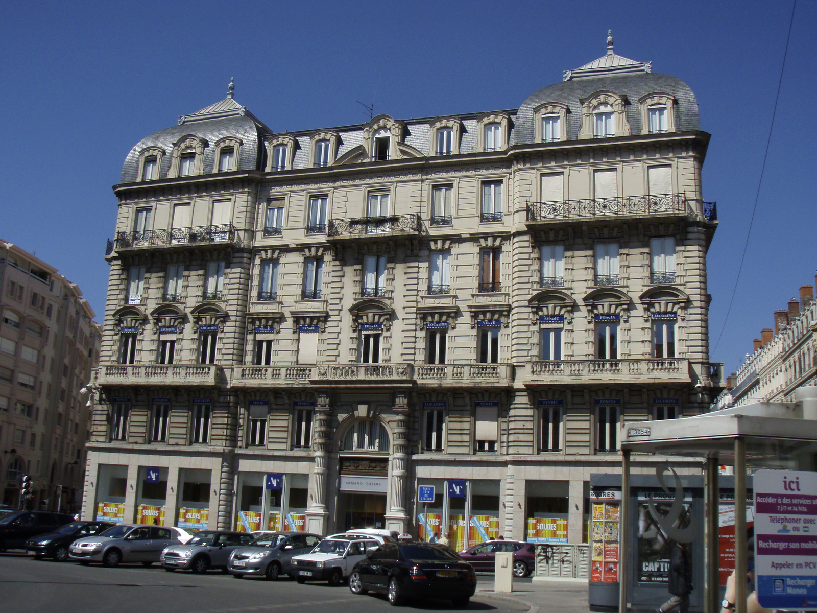 Picture France Lyon 2007-08 14 - Store Lyon