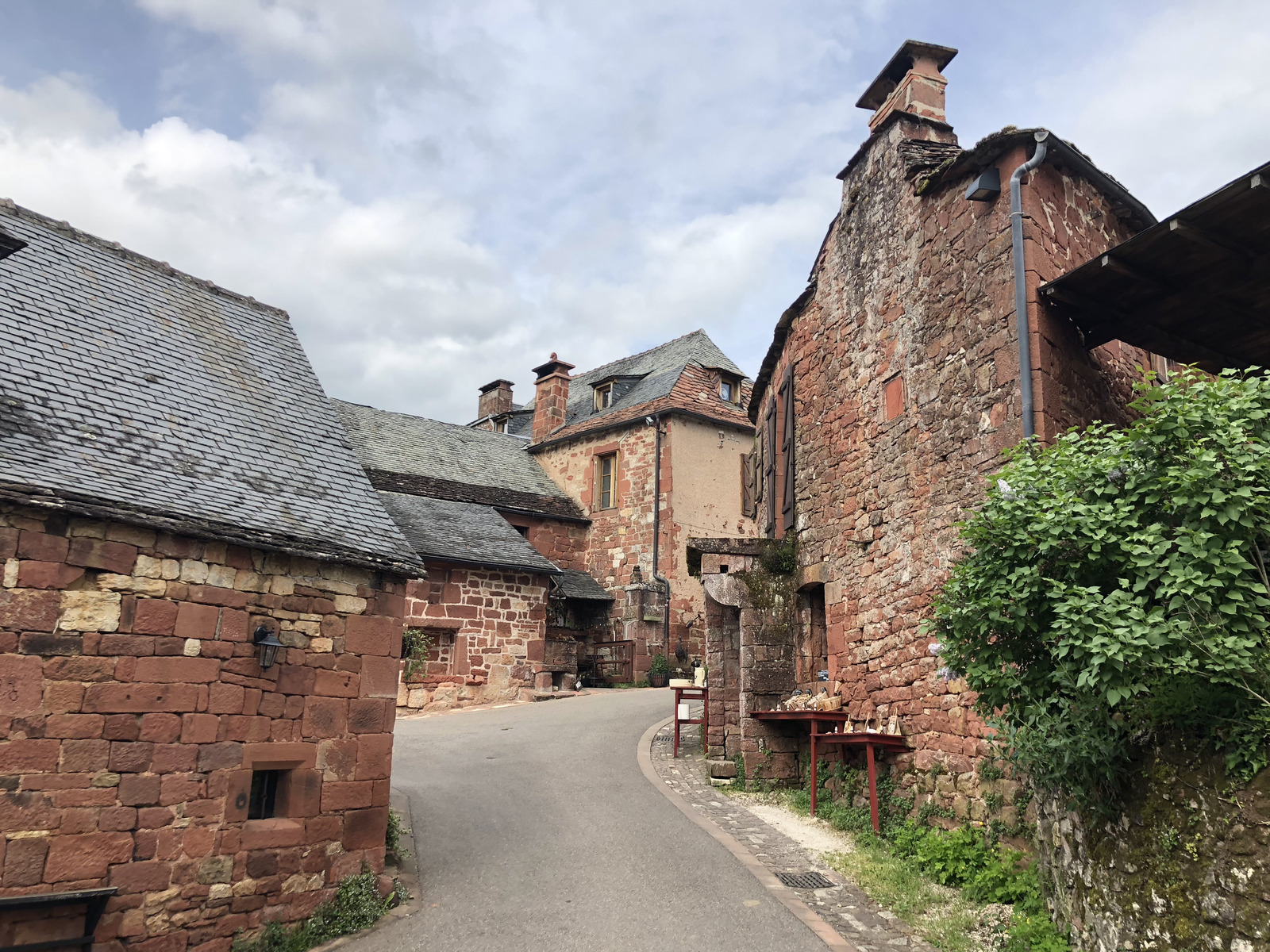 Picture France Collonges la Rouge 2018-04 21 - Sightseeing Collonges la Rouge