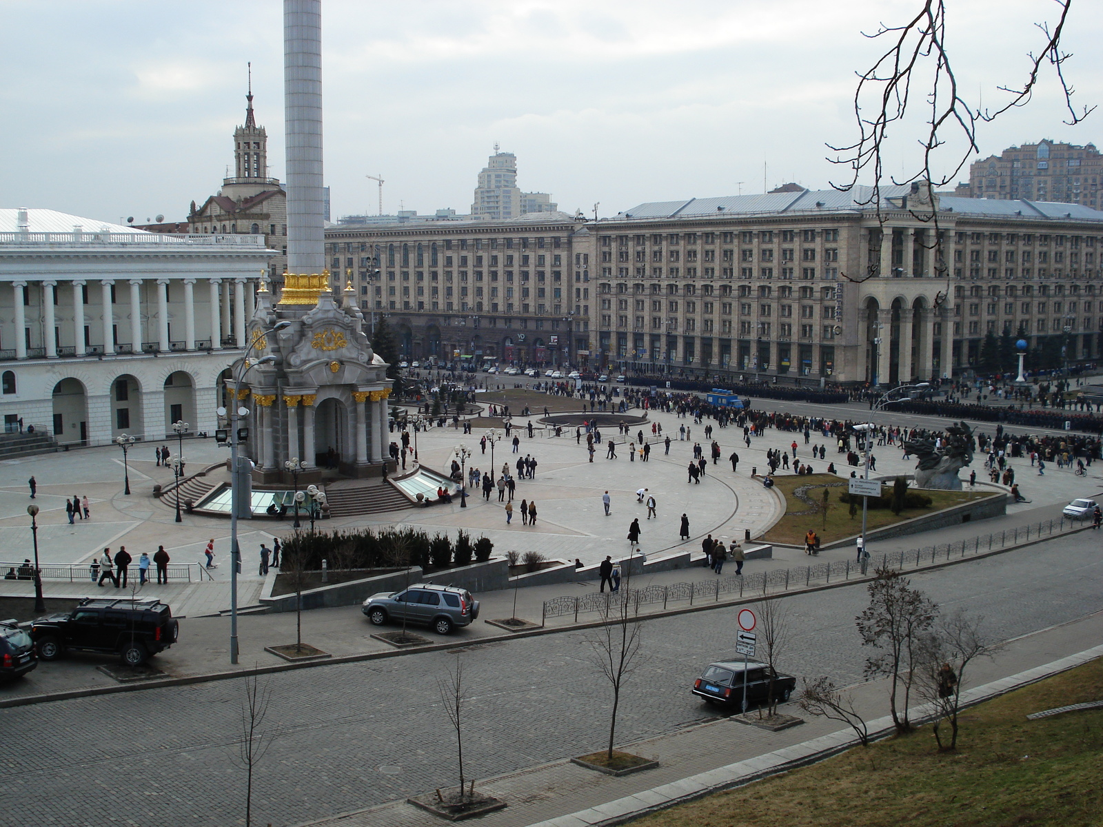 Picture Ukraine Kiev Kreschatyk Street 2007-03 21 - Pictures Kreschatyk Street