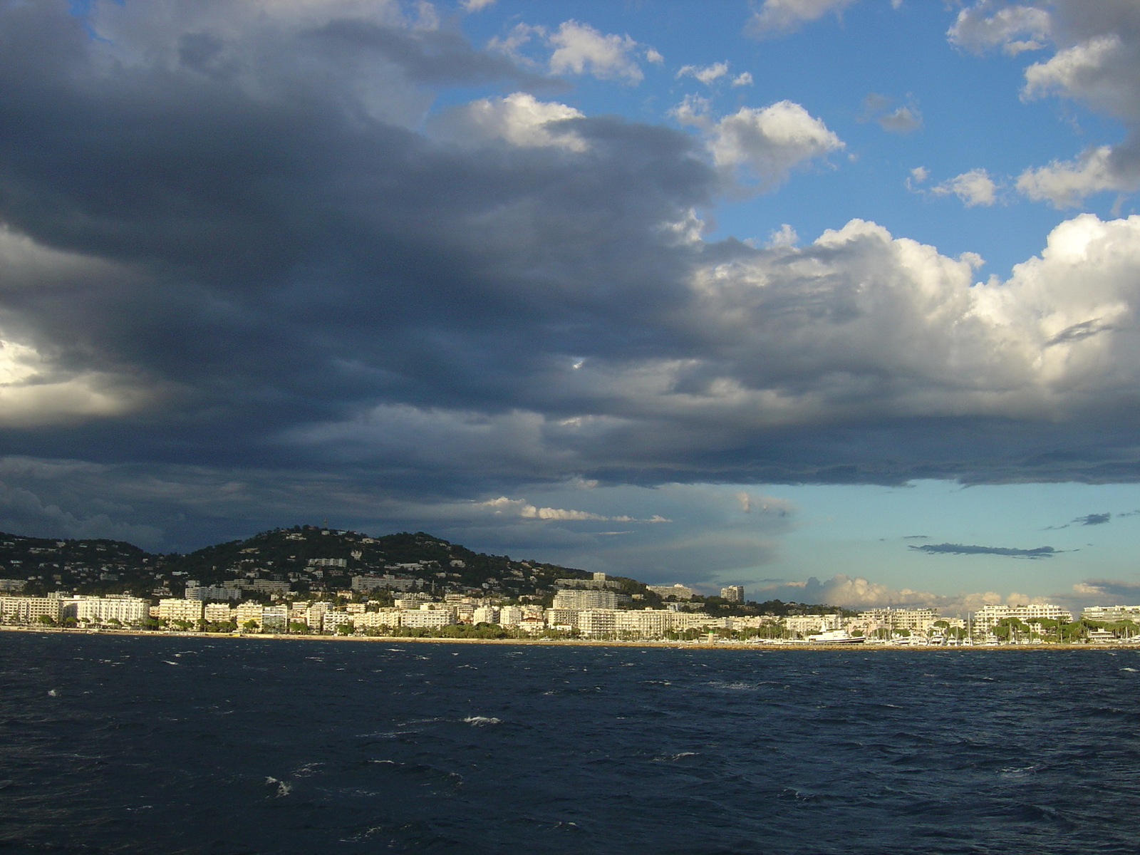 Picture France Cannes 2005-10 14 - Flights Cannes