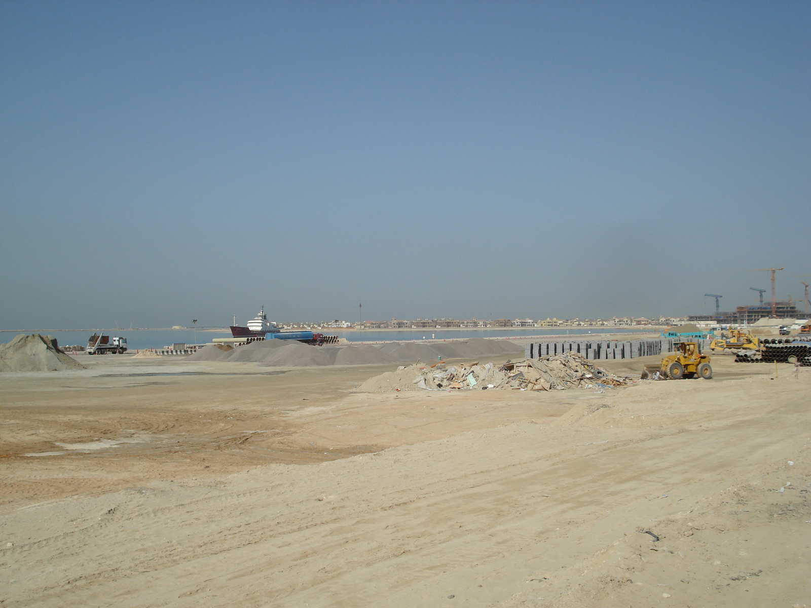 Picture United Arab Emirates Dubai Jumeirah Beach 2007-03 38 - Sight Jumeirah Beach