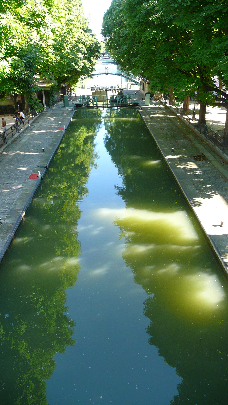 Picture France Paris Canal St Martin 2007-08 150 - Car Canal St Martin