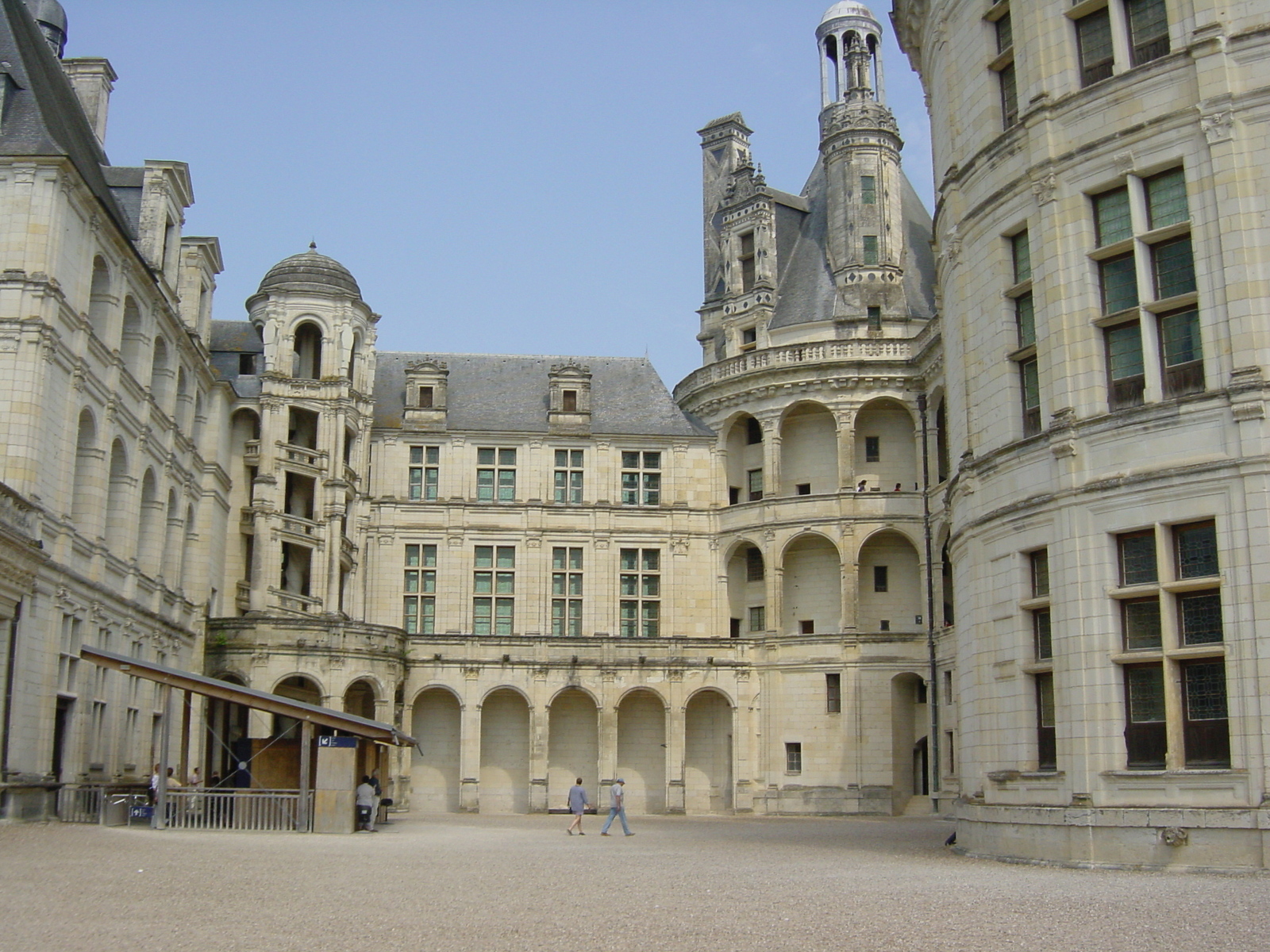 Picture France Chambord 2003-05 21 - Flight Chambord