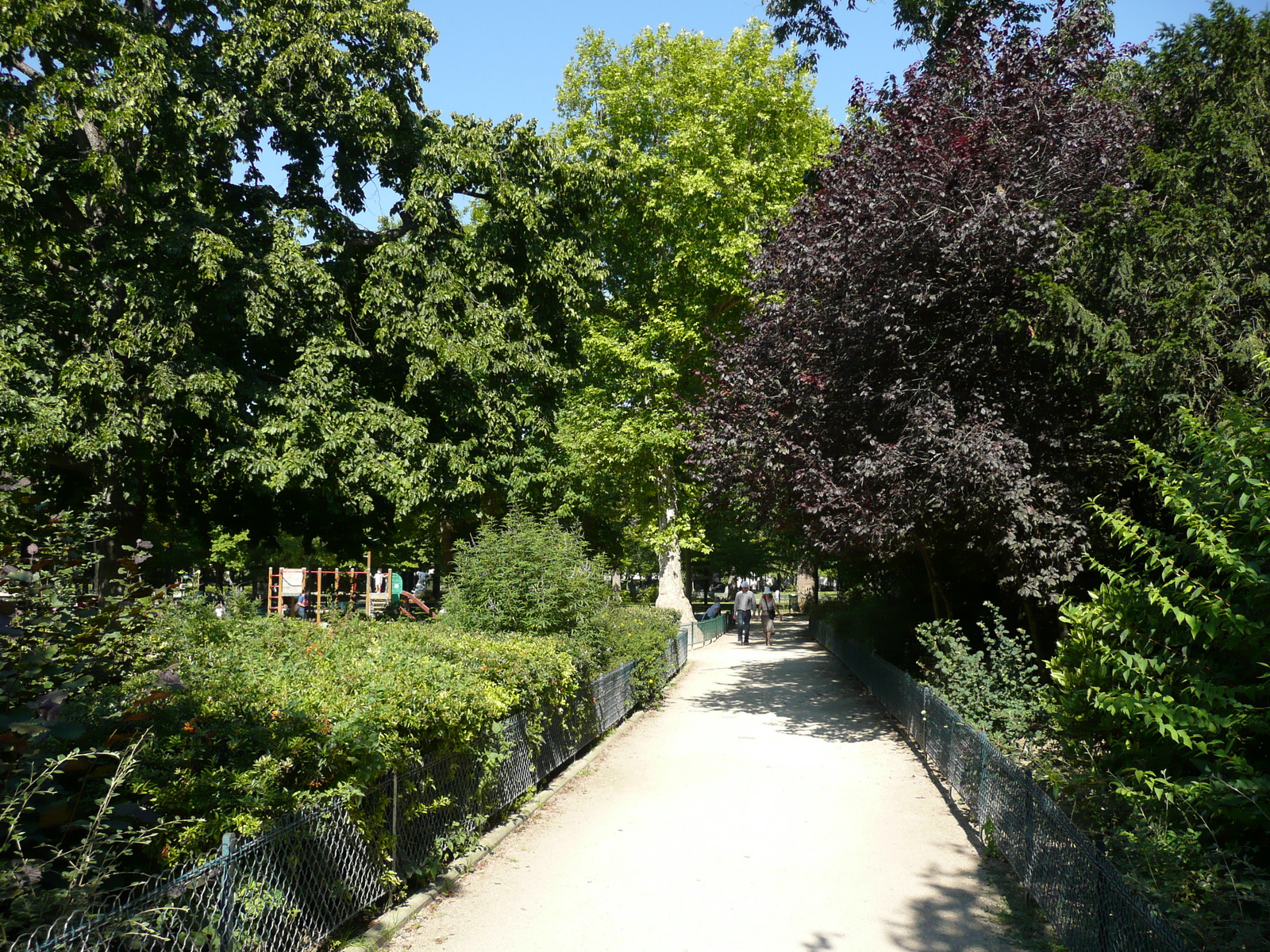 Picture France Paris Jardins du Ranelagh 2007-08 103 - Perspective Jardins du Ranelagh