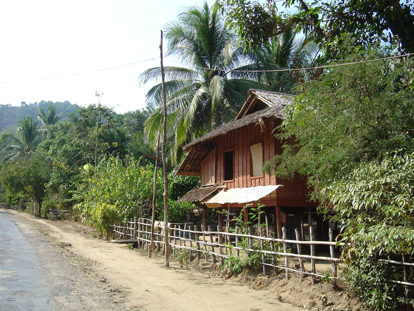 Picture Myanmar Road from Dawei to Maungmagan beach 2005-01 21 - Road Map Road from Dawei to Maungmagan beach