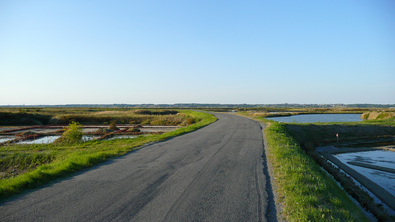 Picture France Guerande Les marais salants 2007-08 14 - Views Les marais salants