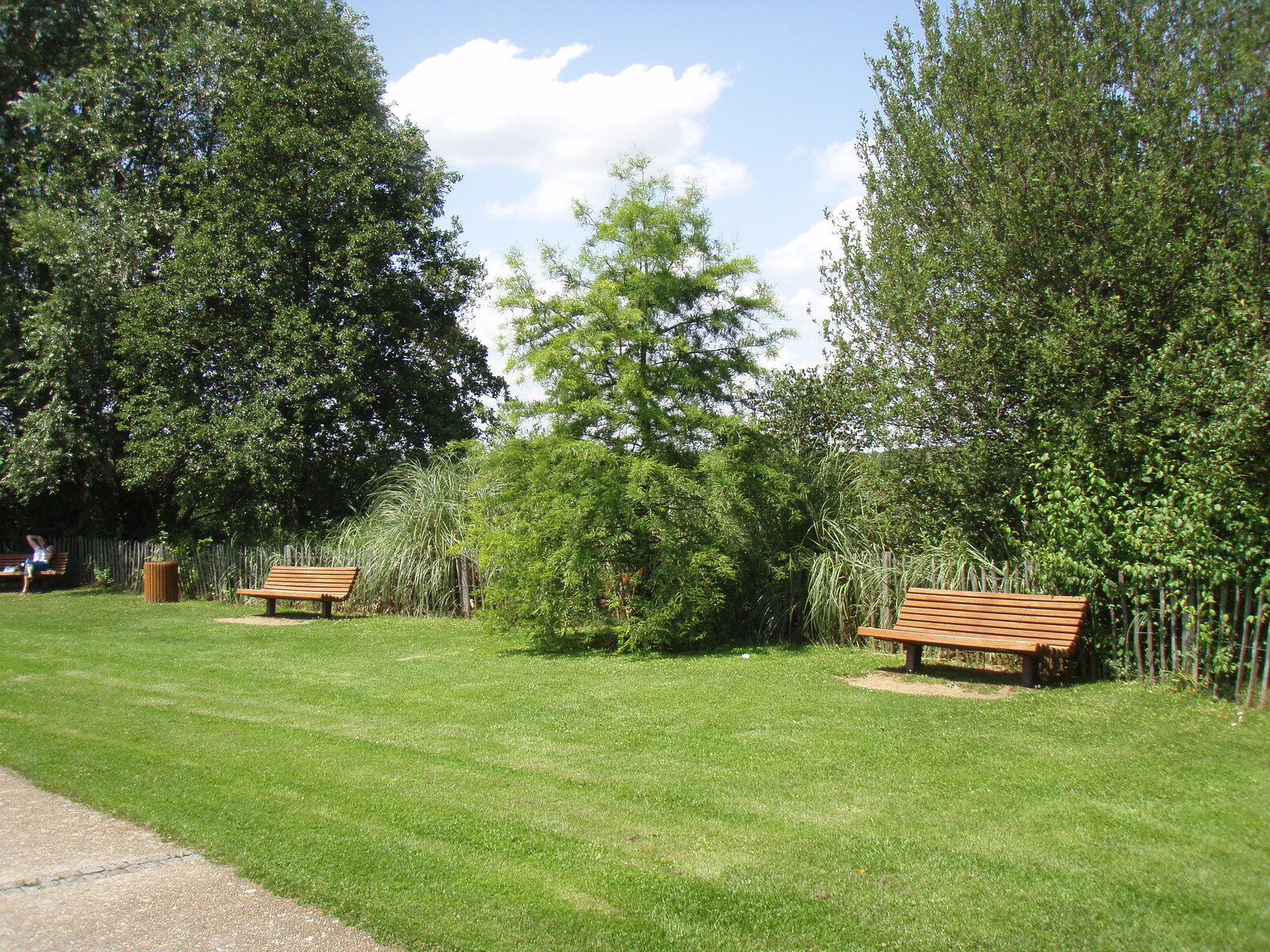 Picture France Villeneuve La Garenne Parc des Chanteraines 2007-07 14 - Road Parc des Chanteraines