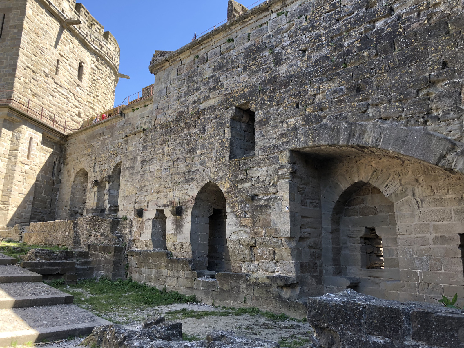 Picture France Carcassonne 2018-04 10 - Perspective Carcassonne