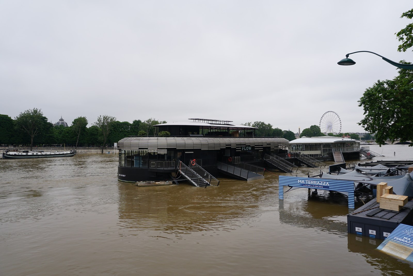 Picture France Paris Seine river 2016-06 81 - Visit Seine river