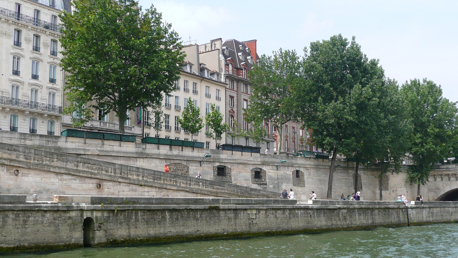 Picture France Paris Seine river 2007-06 49 - Map Seine river