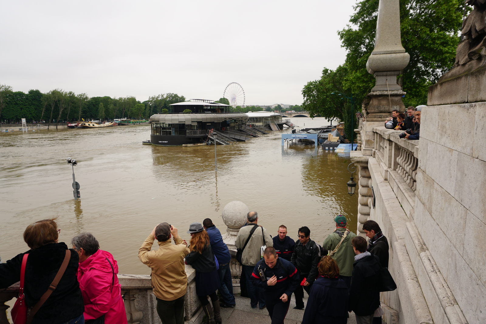 Picture France Paris Seine river 2016-06 1 - Travel Seine river