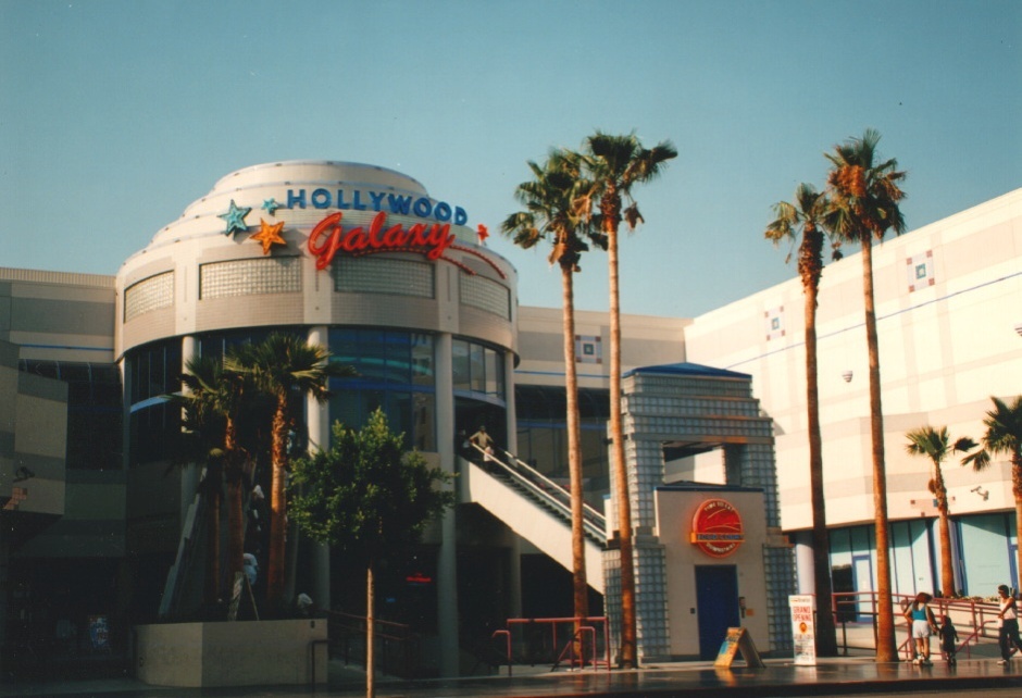 Picture United States Beverly Hill 1992-08 12 - Store Beverly Hill