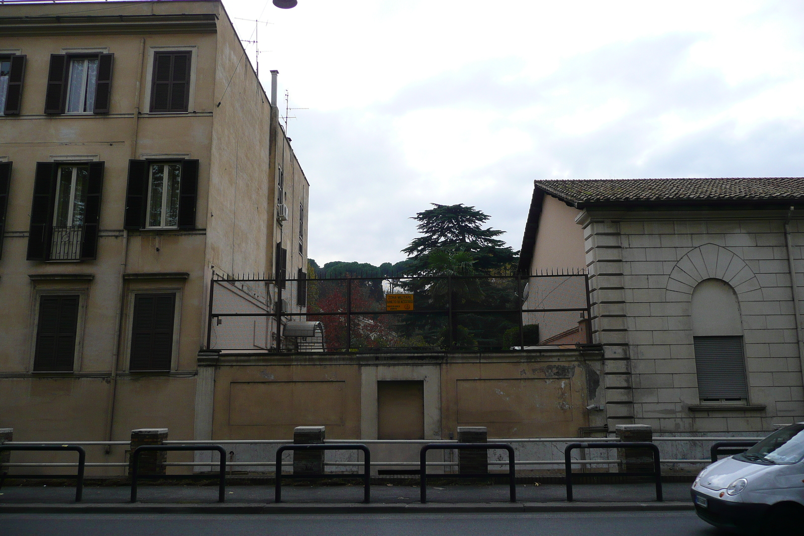 Picture Italy Rome Lungotevere Gianicolense 2007-11 9 - Road Lungotevere Gianicolense