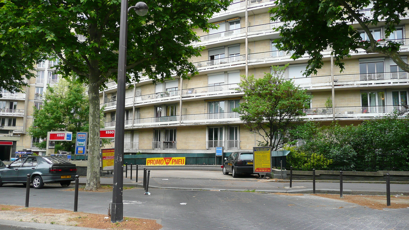 Picture France Paris Around Paris east 2007-06 65 - Store Around Paris east