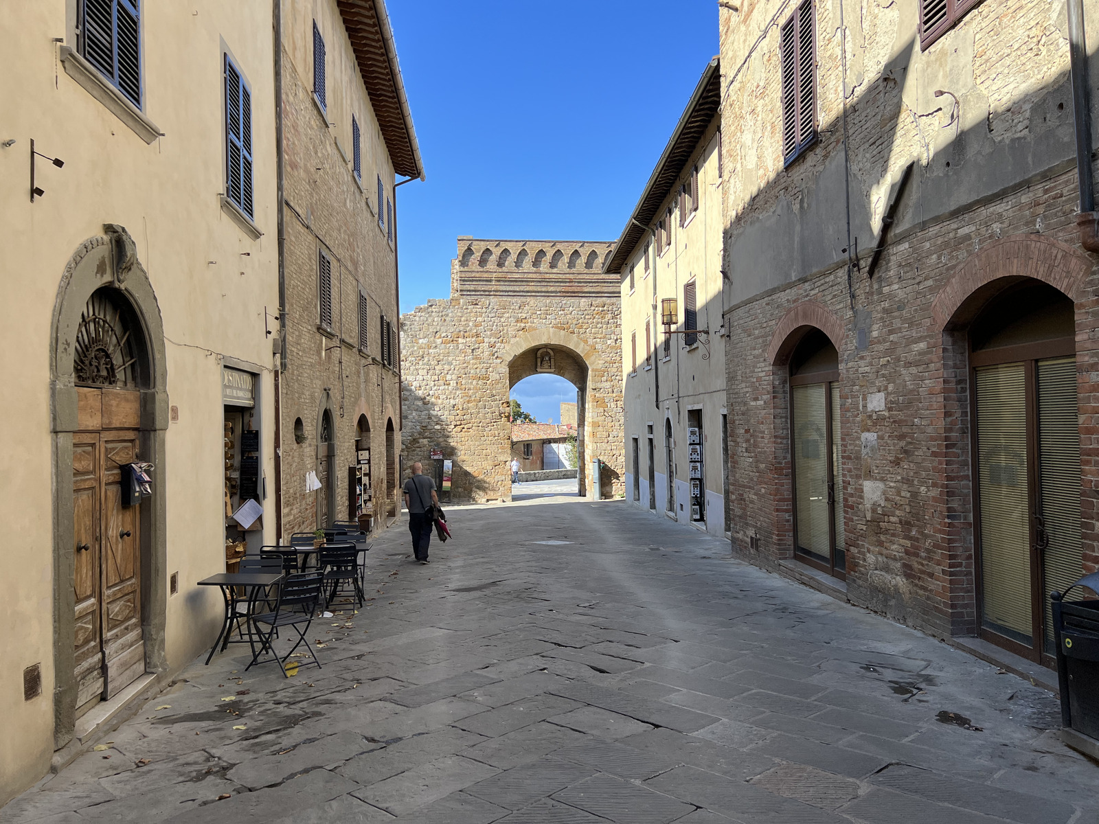 Picture Italy San Gimignano 2021-09 99 - Perspective San Gimignano