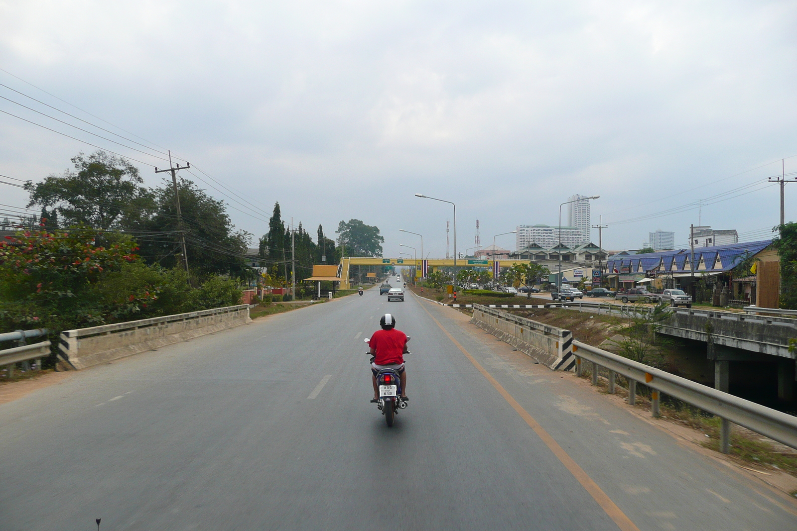 Picture Thailand Chonburi Sukhumvit road 2008-01 24 - Car Sukhumvit road