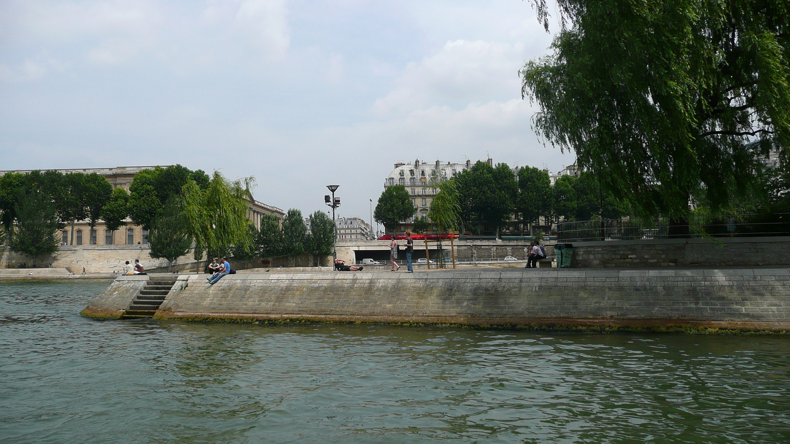 Picture France Paris Seine river 2007-06 208 - Trail Seine river