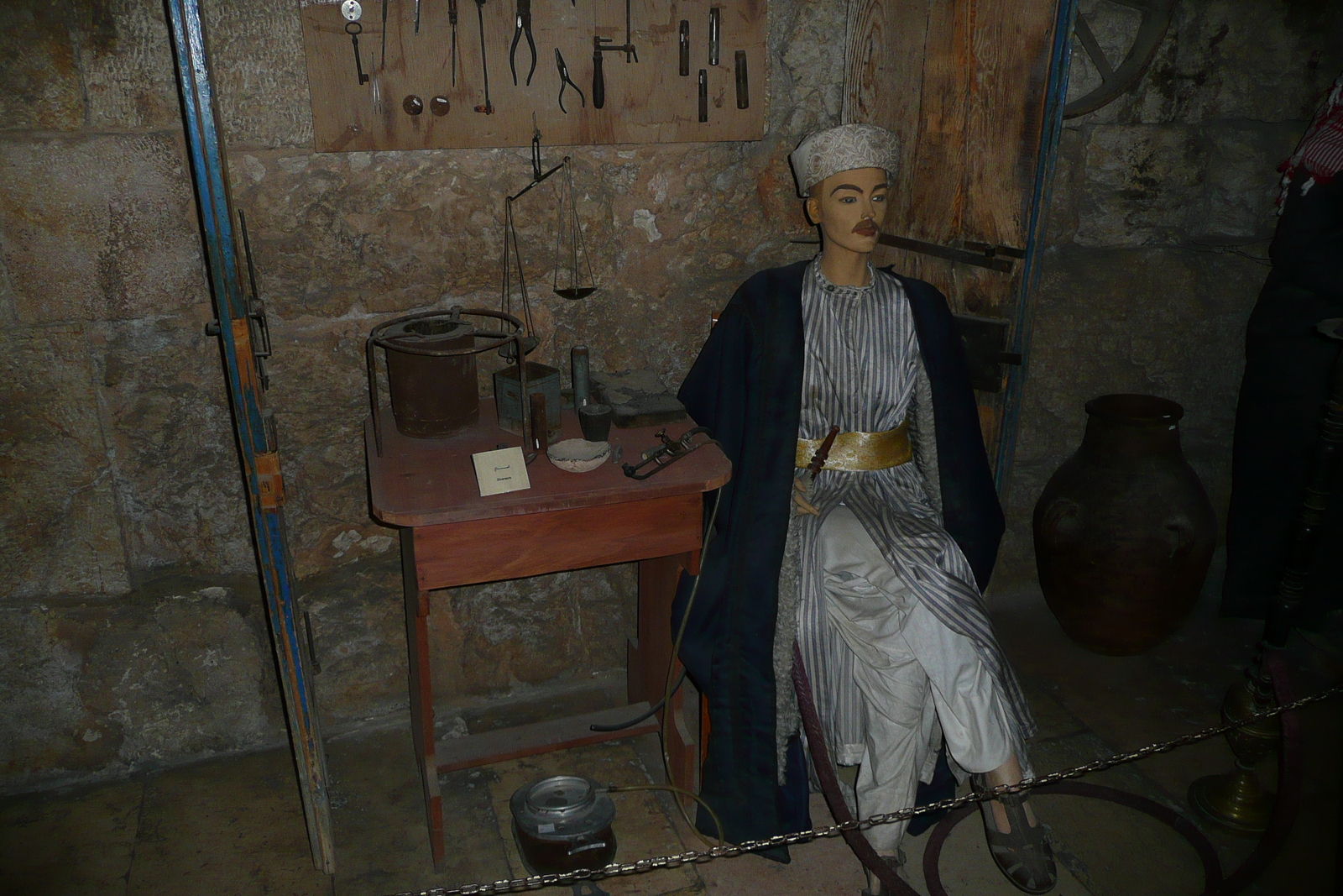 Picture Jordan Amman Roman Theater Folklore Museum 2007-12 1 - Photographers Folklore Museum