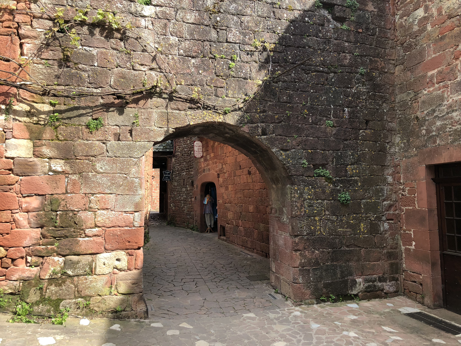 Picture France Collonges la Rouge 2018-04 103 - Picture Collonges la Rouge