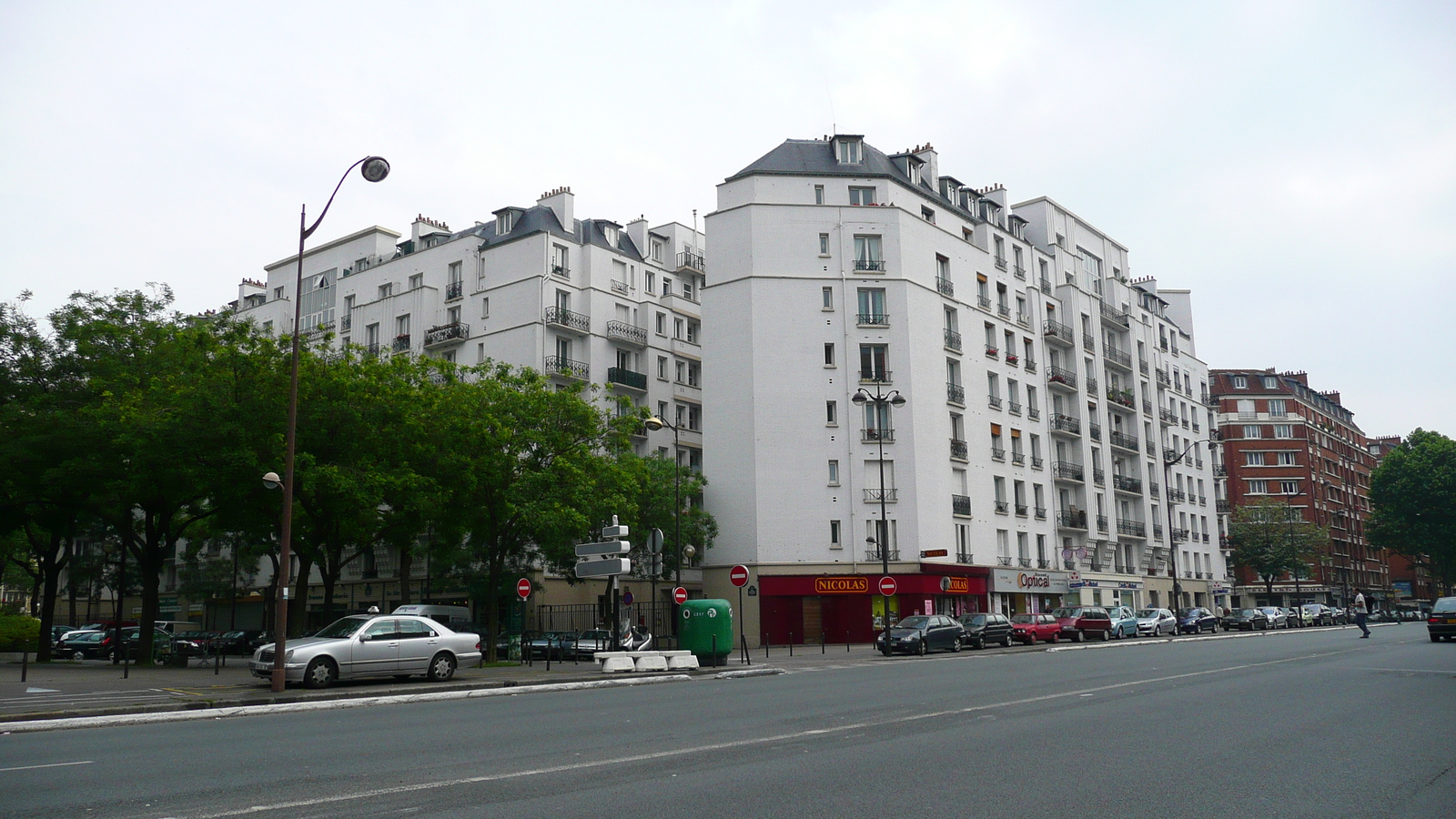 Picture France Paris Around Paris east 2007-06 100 - Car Around Paris east