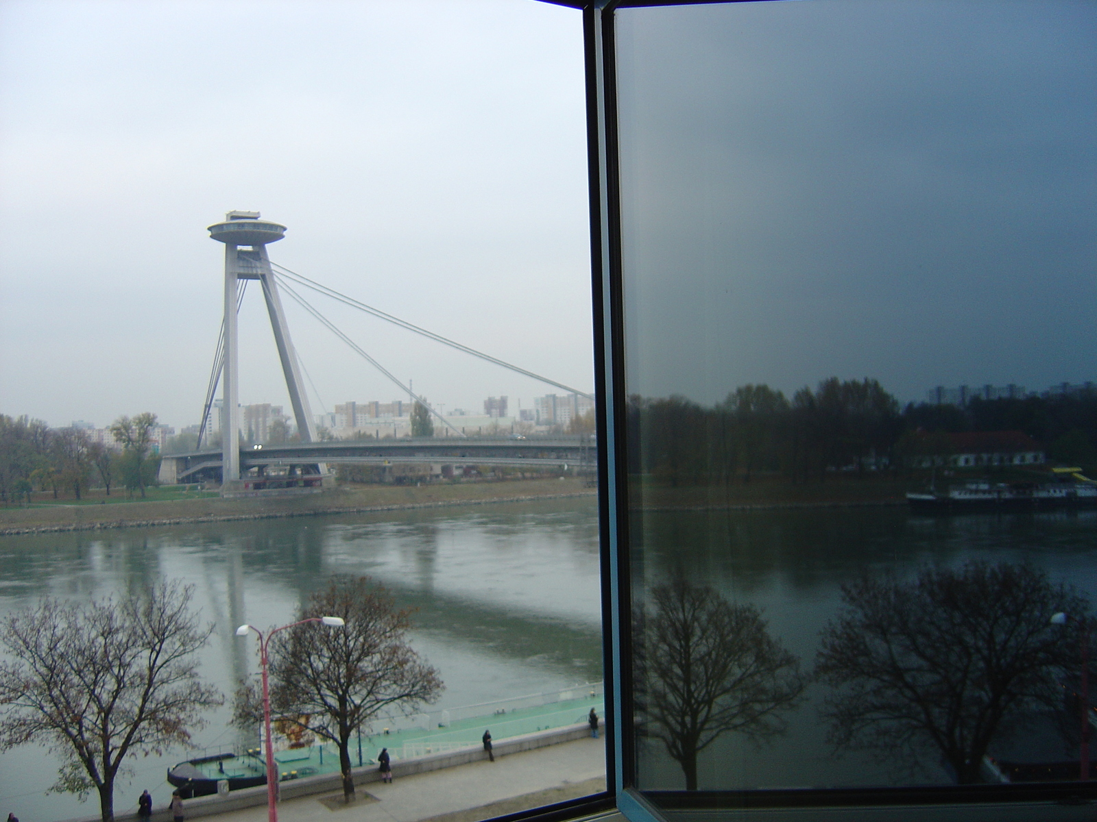 Picture Slovakia Bratislava Danube Hotel 2004-11 0 - Discover Danube Hotel