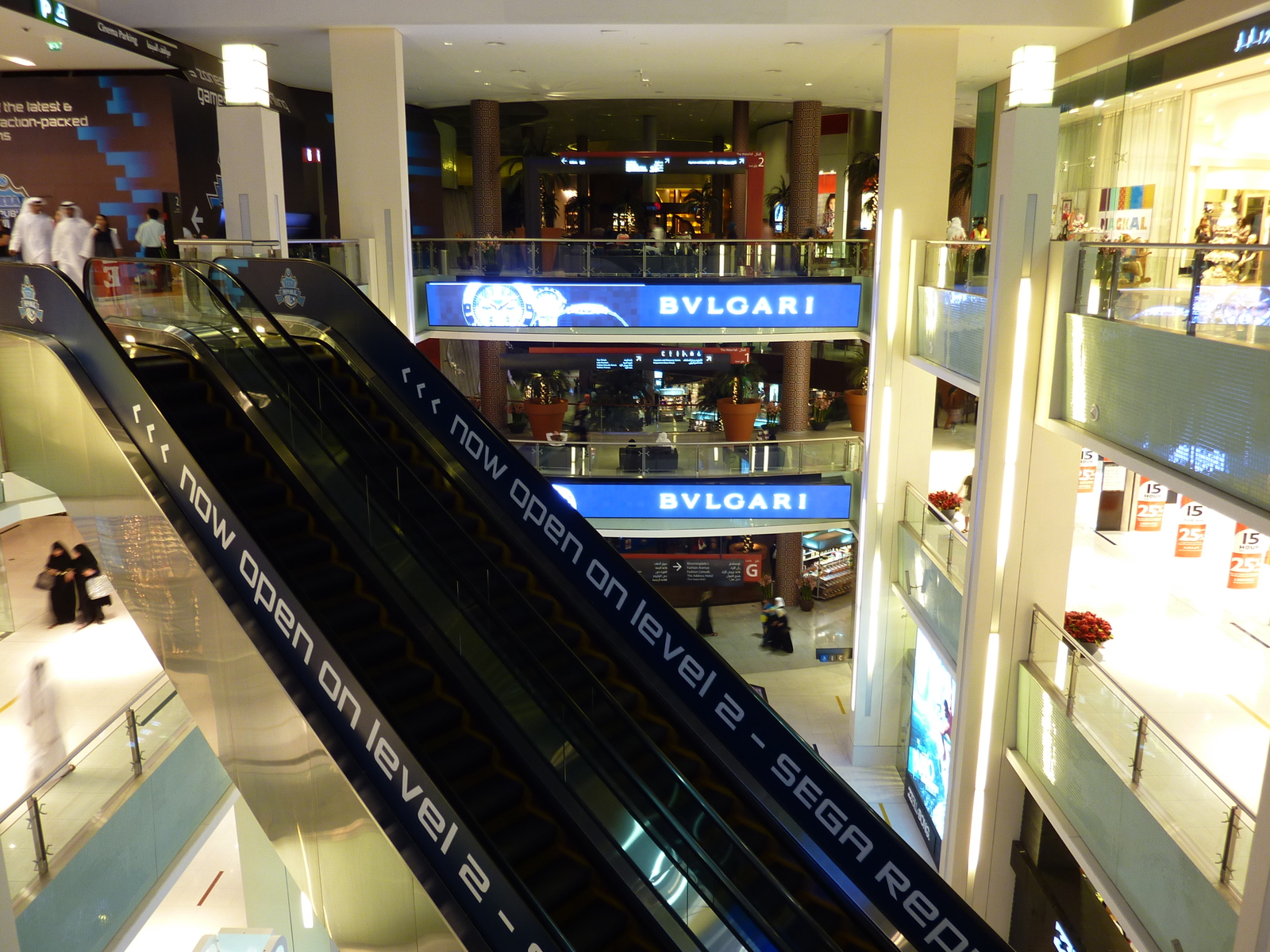 Picture United Arab Emirates Dubai The Dubai Mall 2009-12 2 - Sightseeing The Dubai Mall