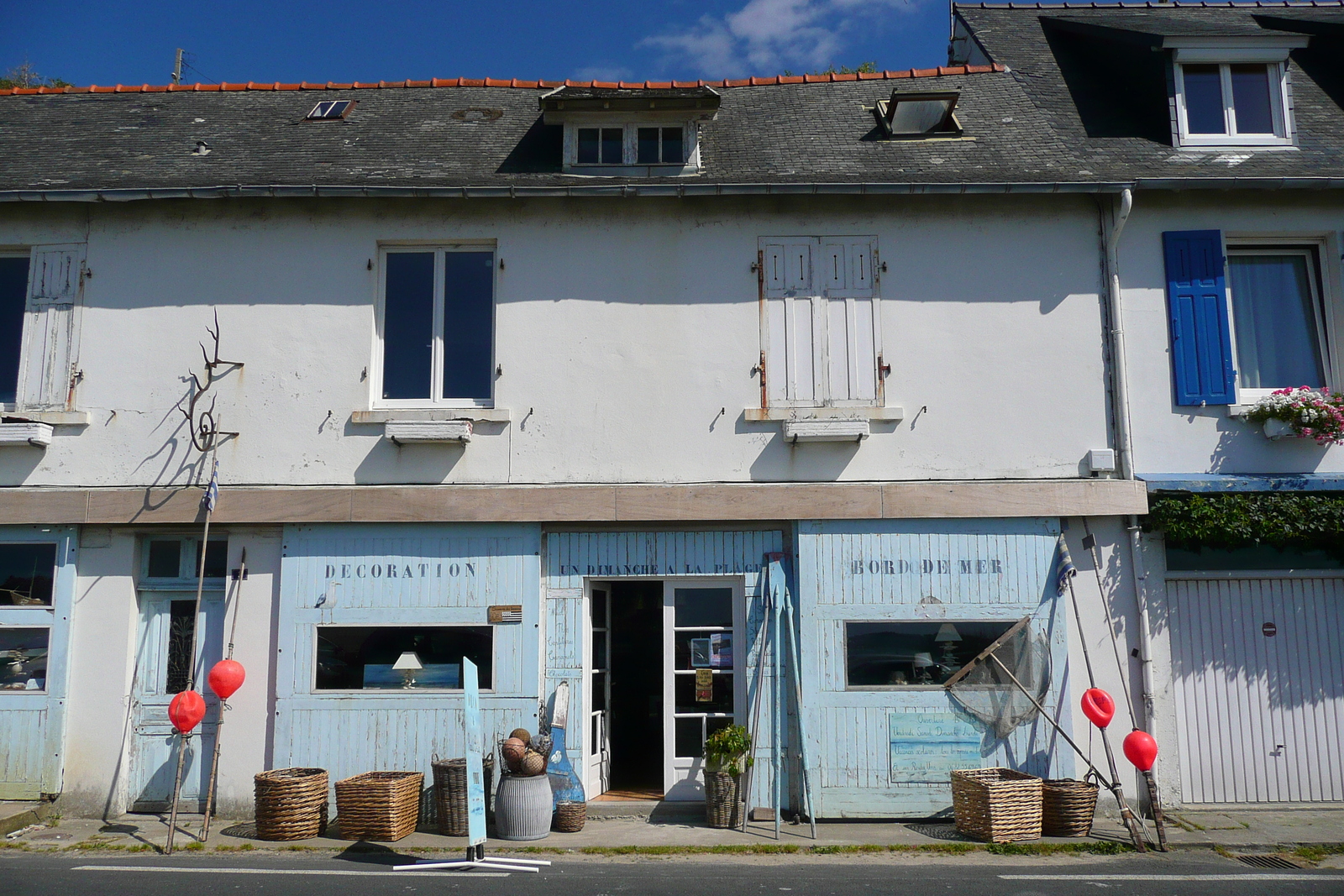 Picture France St Michel en Greve 2007-08 8 - Store St Michel en Greve