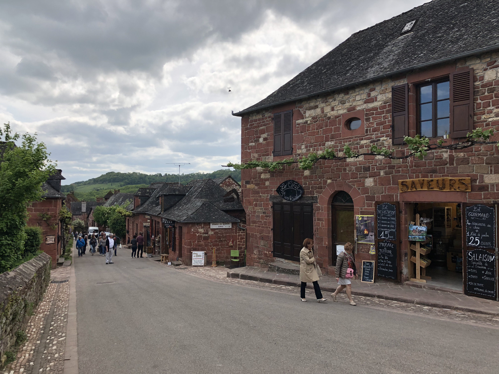 Picture France Collonges la Rouge 2018-04 124 - Shopping Mall Collonges la Rouge