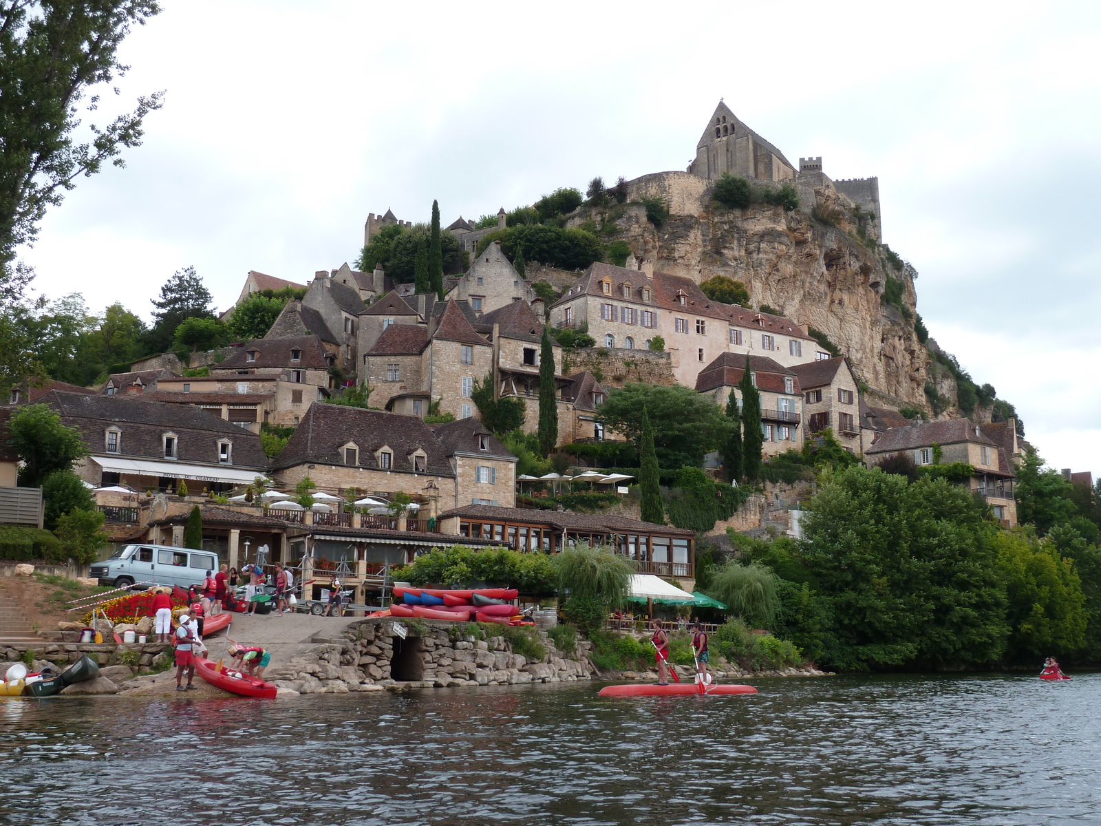 Picture France Dordogne River 2010-08 10 - Car Dordogne River