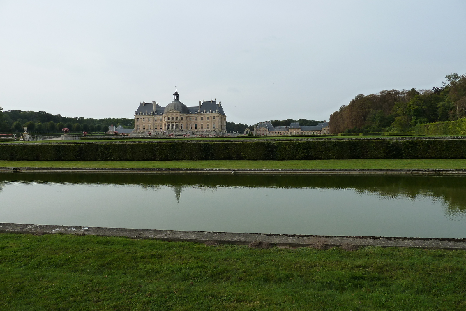 Picture France Vaux Le Vicomte Castle Vaux Le Vicomte Gardens 2010-09 15 - Views Vaux Le Vicomte Gardens