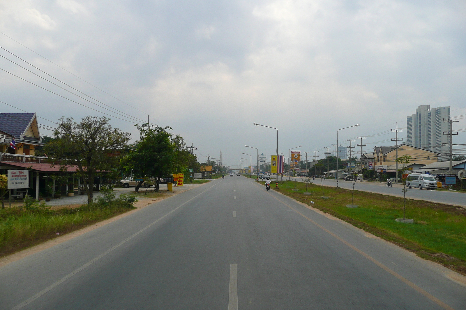 Picture Thailand Chonburi Sukhumvit road 2008-01 80 - Randonee Sukhumvit road