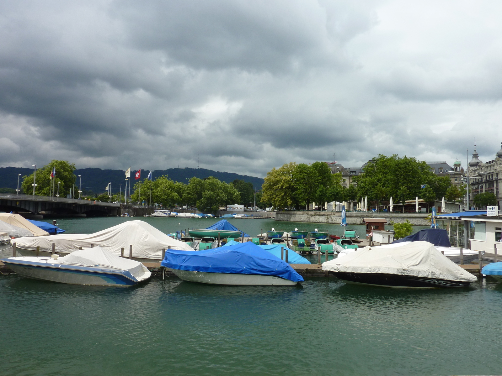 Picture Swiss Zurich 2009-06 66 - Tourist Attraction Zurich