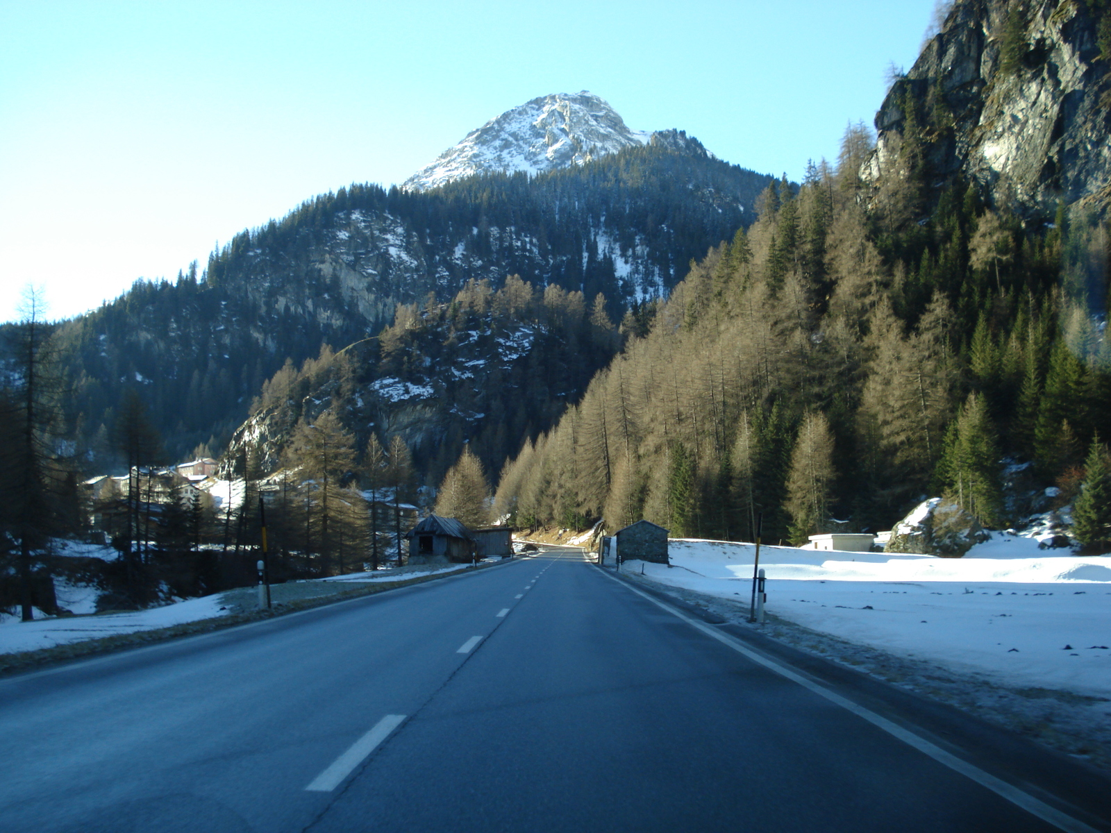 Picture Swiss Chur to St Moritz Road 2007-01 11 - Journey Chur to St Moritz Road