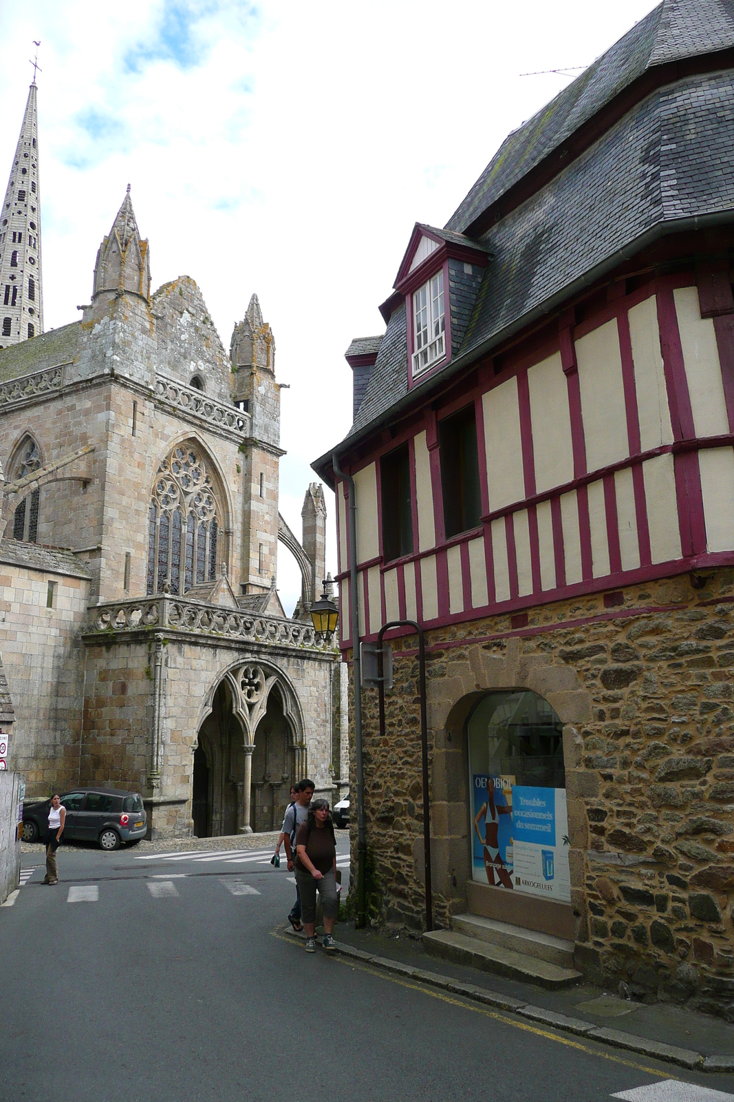 Picture France Treguier 2007-08 63 - Perspective Treguier