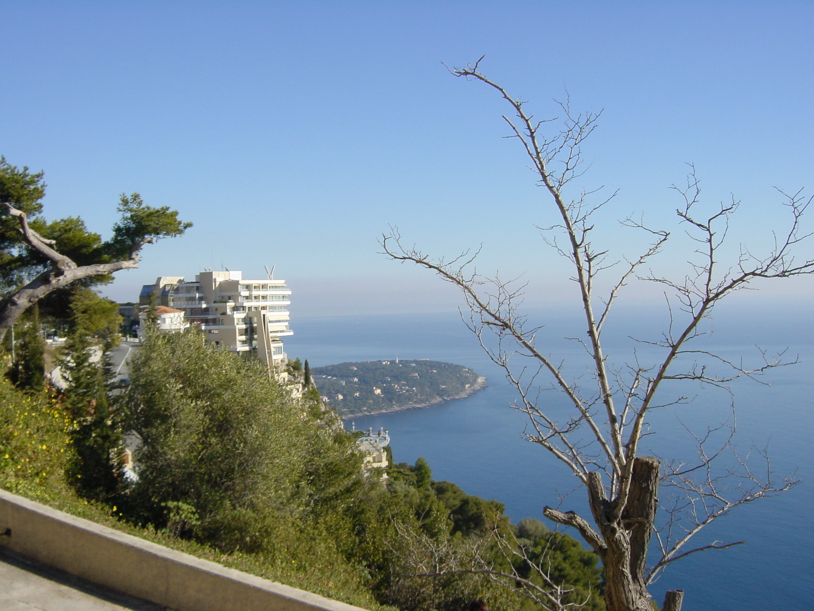 Picture France Menton 2002-01 15 - Sightseeing Menton