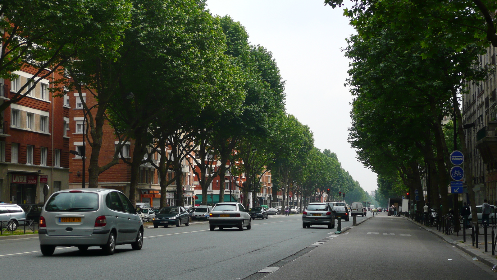 Picture France Paris Around Paris east 2007-06 31 - Photographers Around Paris east