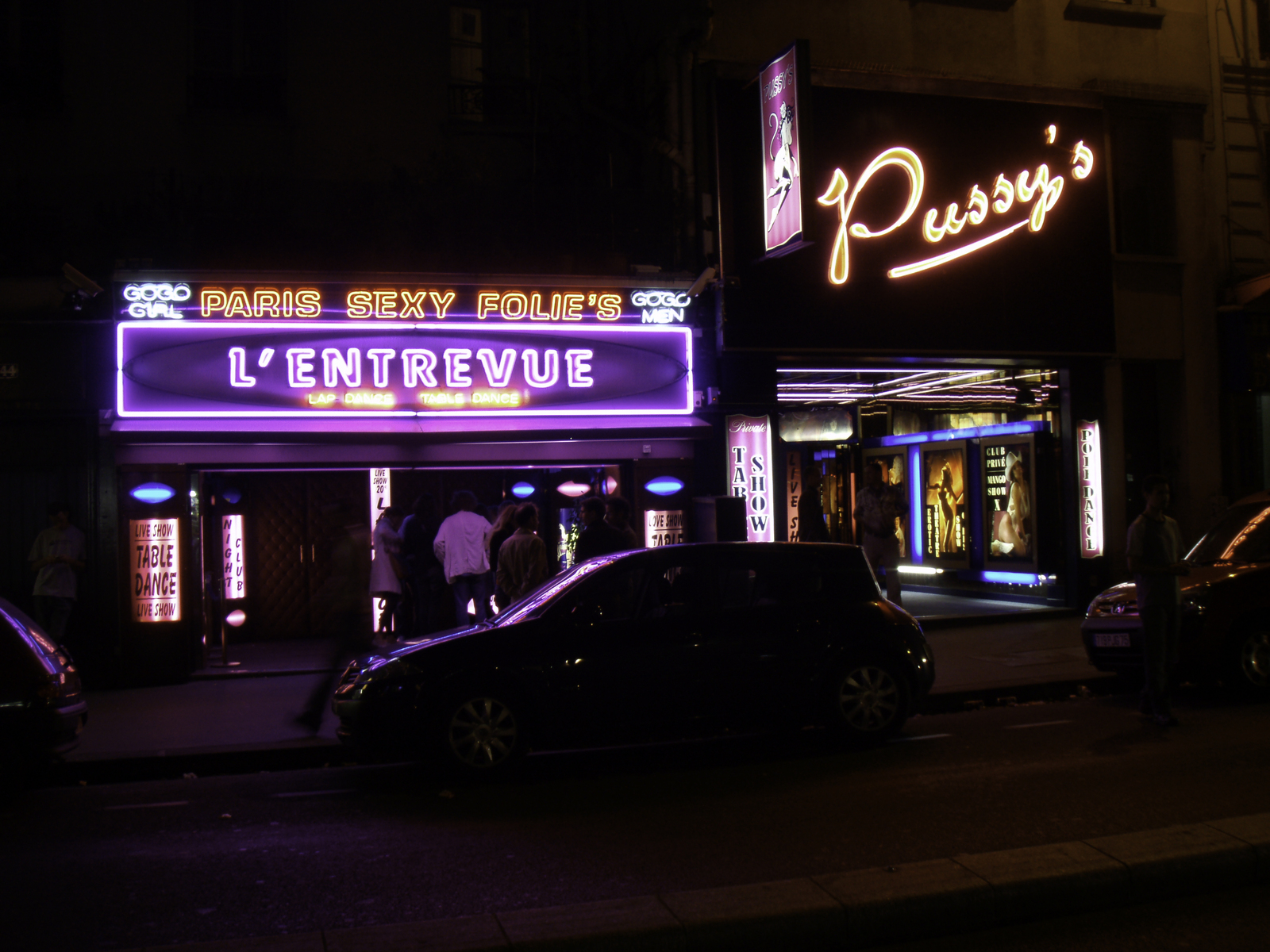 Picture France Paris Pigalle by night 2007-07 36 - Trail Pigalle by night