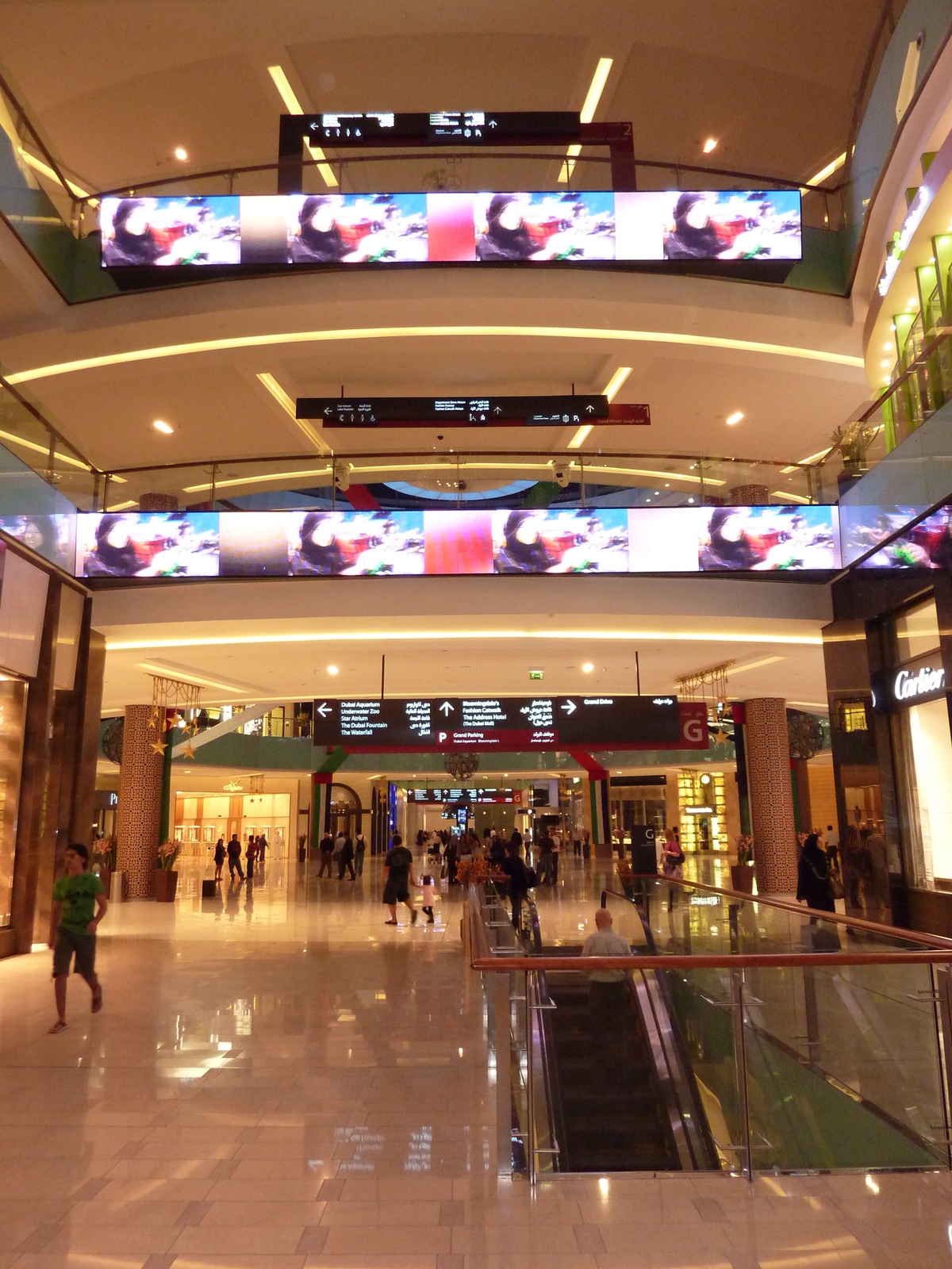 Picture United Arab Emirates Dubai The Dubai Mall 2009-12 46 - Perspective The Dubai Mall