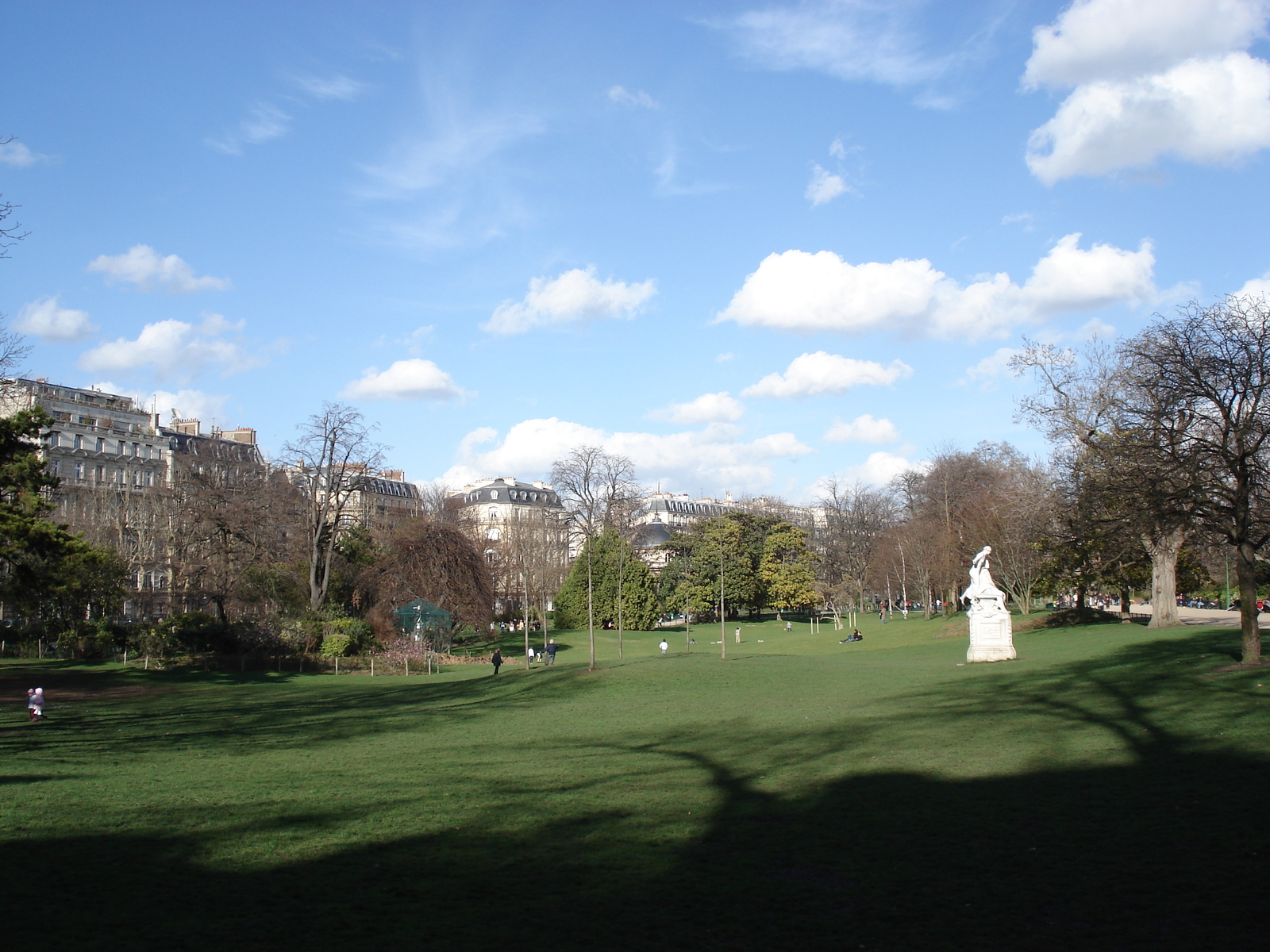 Picture France Paris 8th Arrondissement Monceau Garden 2006-03 1 - Road Map Monceau Garden