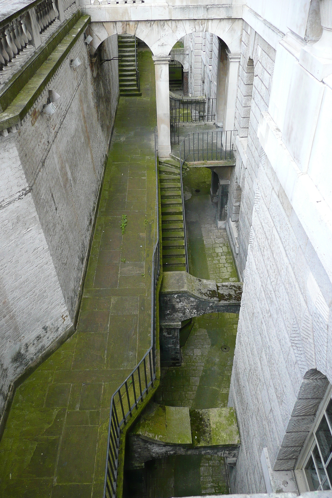 Picture United Kingdom London Somerset House 2007-09 2 - Views Somerset House