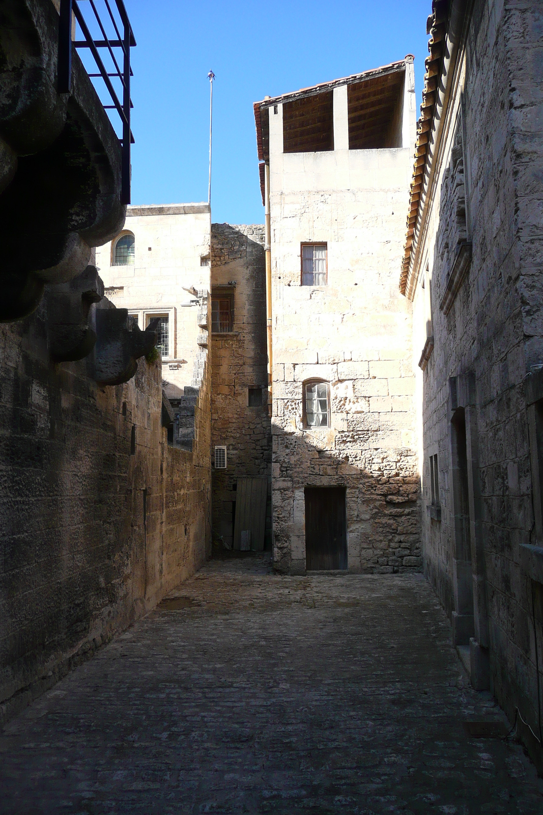 Picture France Baux de Provence Baux de Provence Village 2008-04 0 - Car Rental Baux de Provence Village