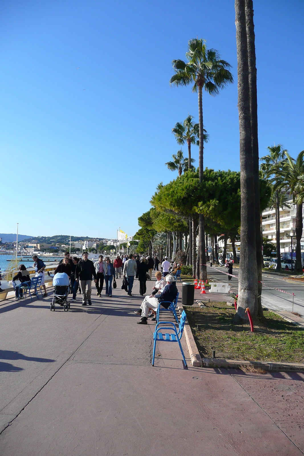 Picture France Cannes Croisette 2007-10 73 - Tourist Places Croisette