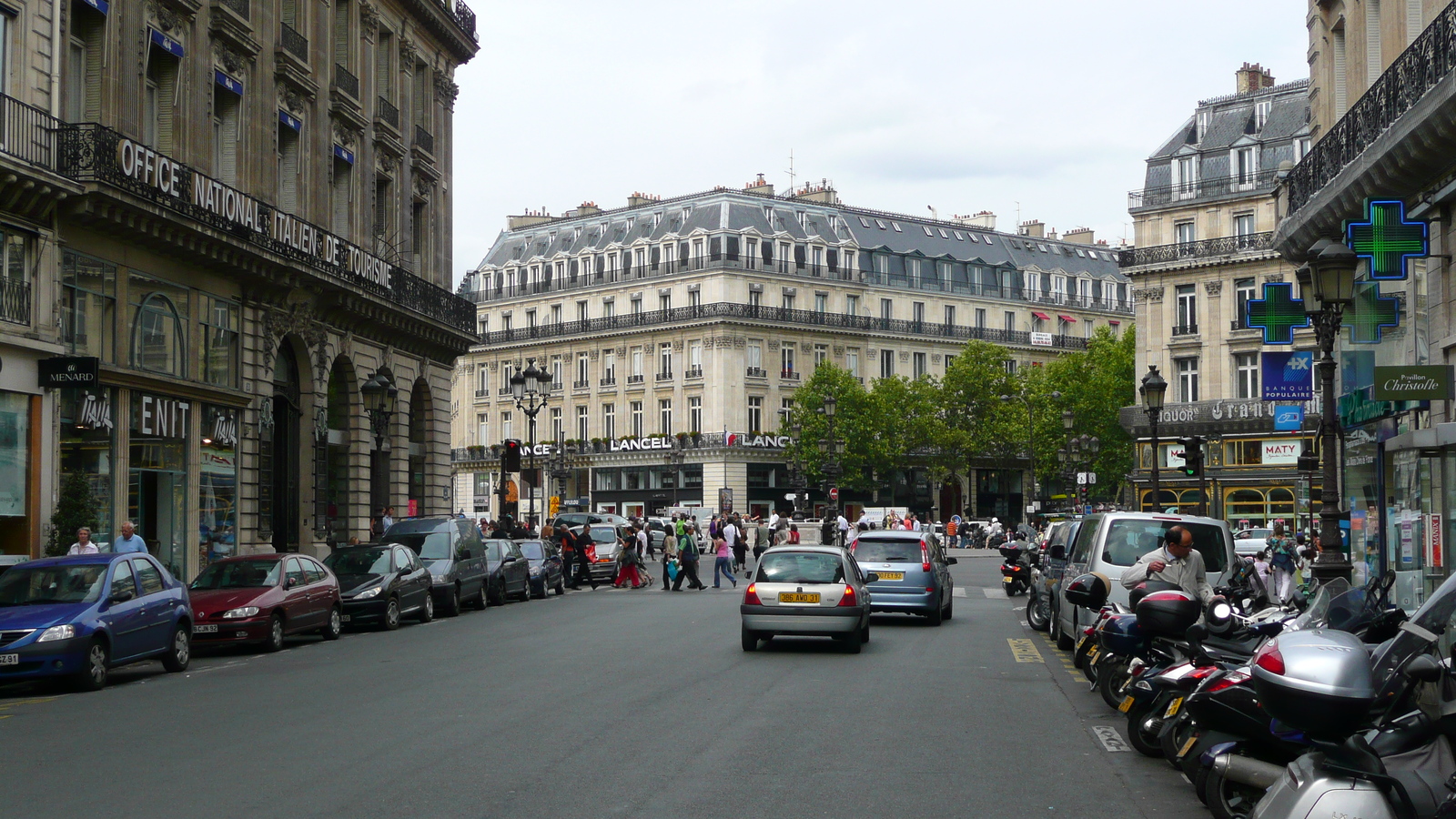 Picture France Paris Rue de la Paix 2007-07 21 - Shopping Mall Rue de la Paix