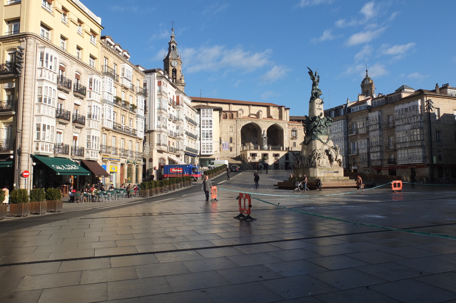 Picture Spain Vitoria Gasteiz 2013-01 71 - Store Vitoria Gasteiz