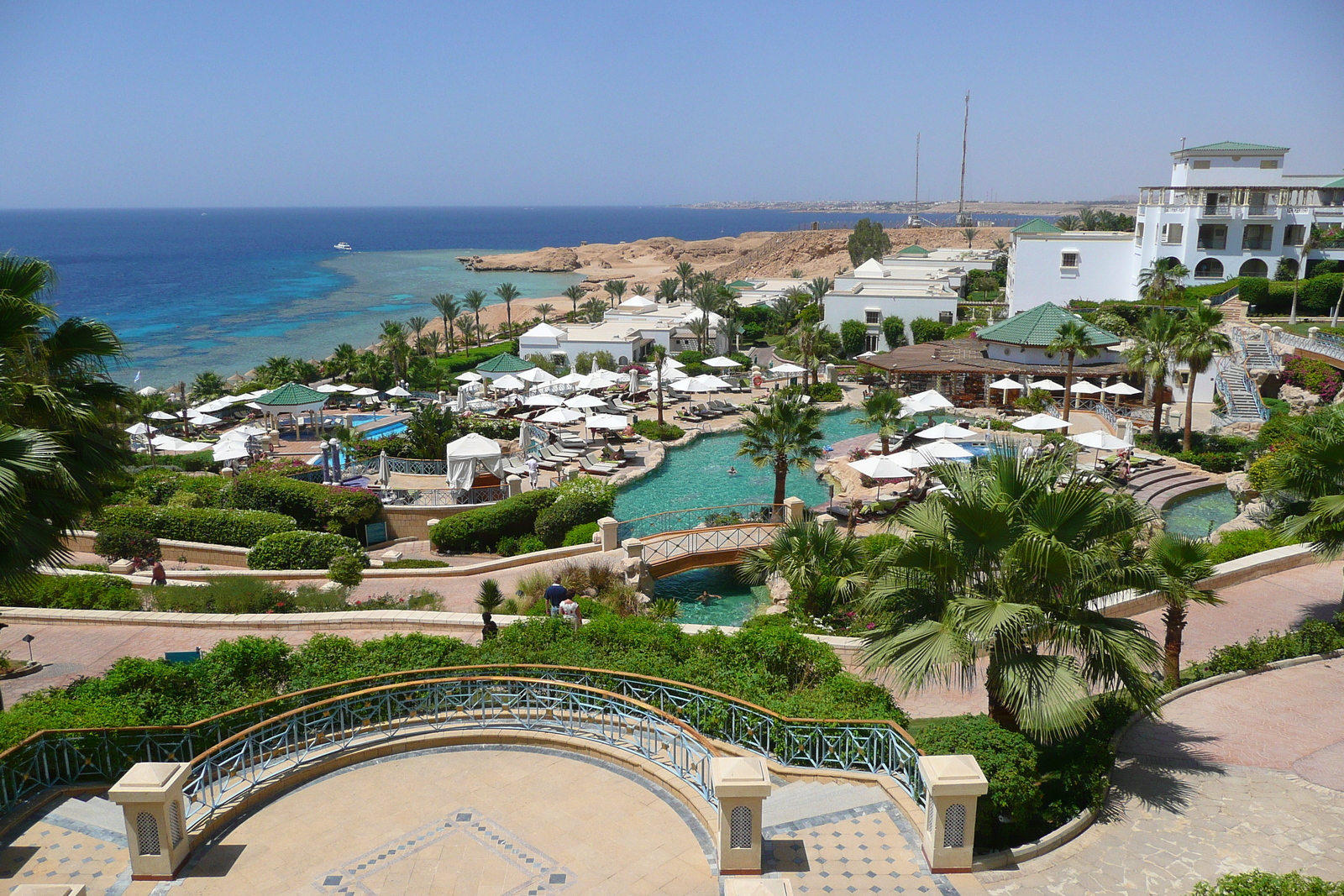 Picture Egypt Sharm el Sheikh Hyatt Hotel Hyatt Sharm el Sheikh Pool 2008-06 41 - Sightseeing Hyatt Sharm el Sheikh Pool