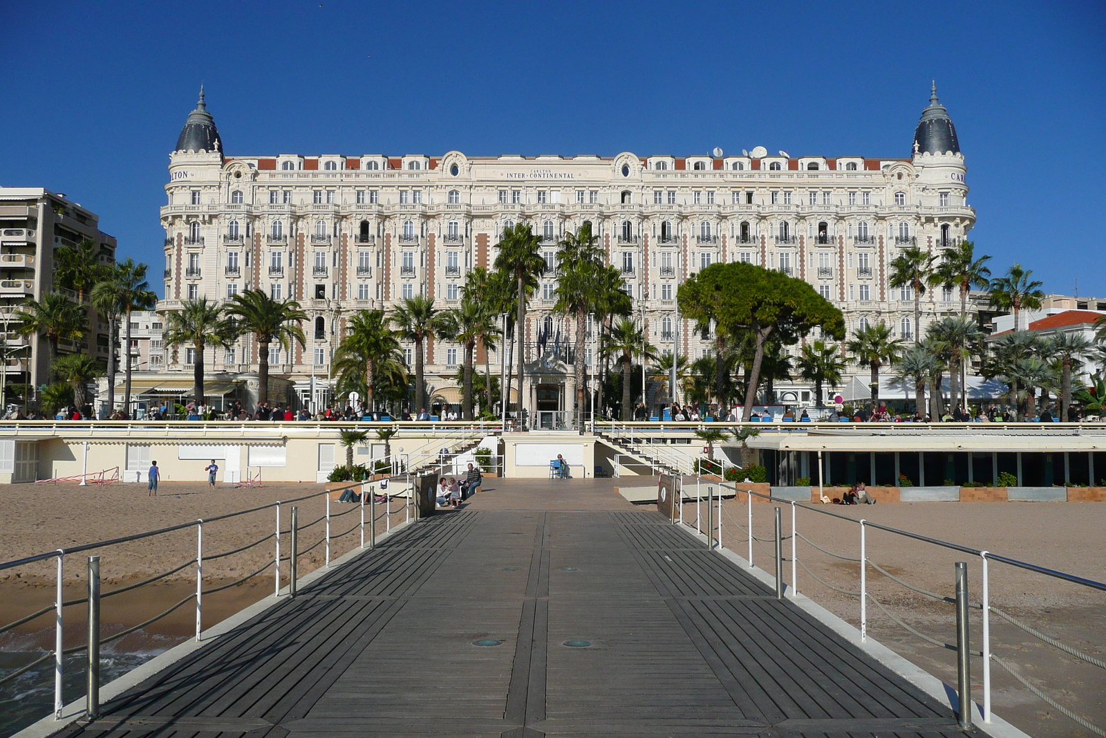 Picture France Cannes Croisette 2007-10 55 - Flights Croisette