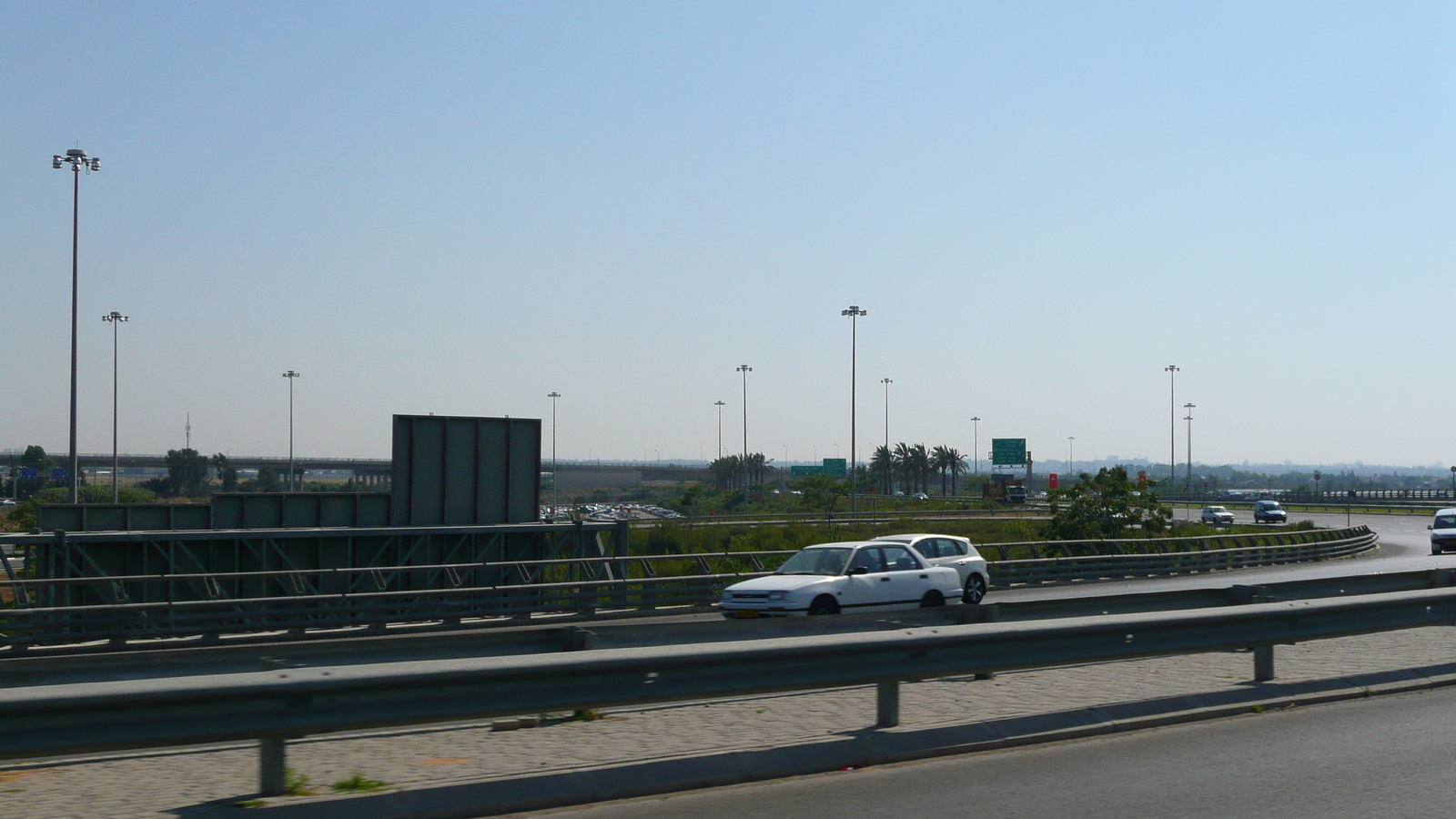 Picture Israel Tel Aviv to Ben Gurion Airport 2007-06 45 - Road Tel Aviv to Ben Gurion Airport