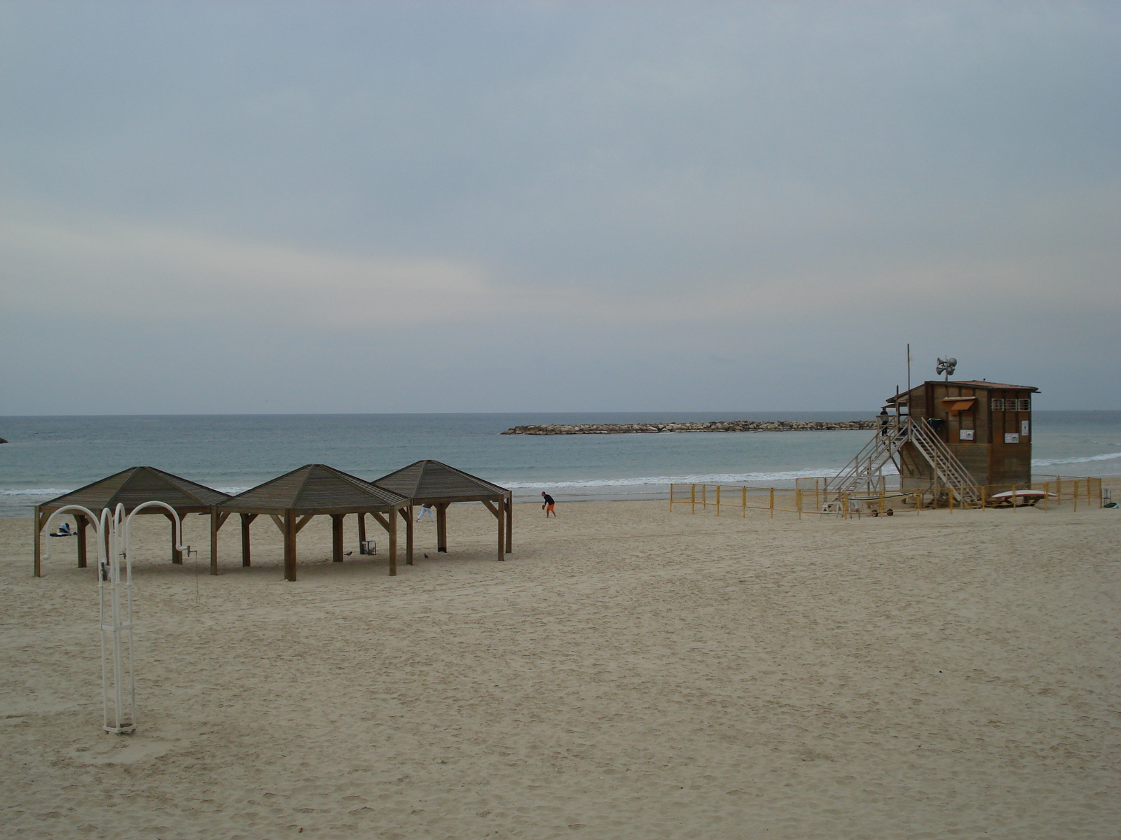 Picture Israel Tel Aviv Tel Aviv Sea Shore 2006-12 21 - Picture Tel Aviv Sea Shore