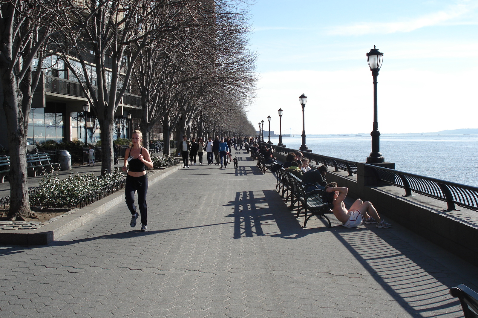 Picture United States New York Battery Park 2006-03 32 - Perspective Battery Park